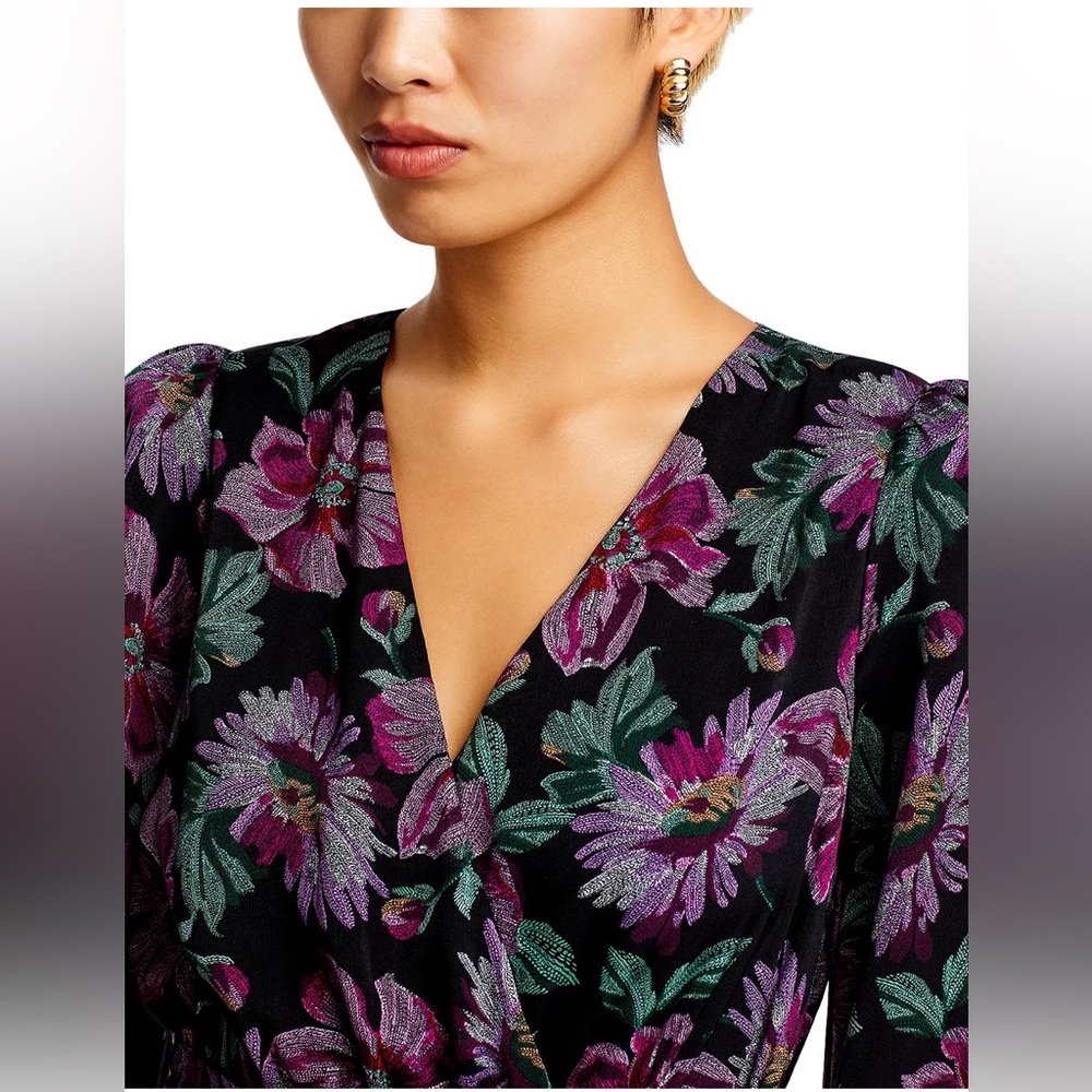 AQUA Long Sleeved V-Neck Fit & Flare Floral Wrap Maxi Dress Size Medium $118 - Picture 2 of 15
